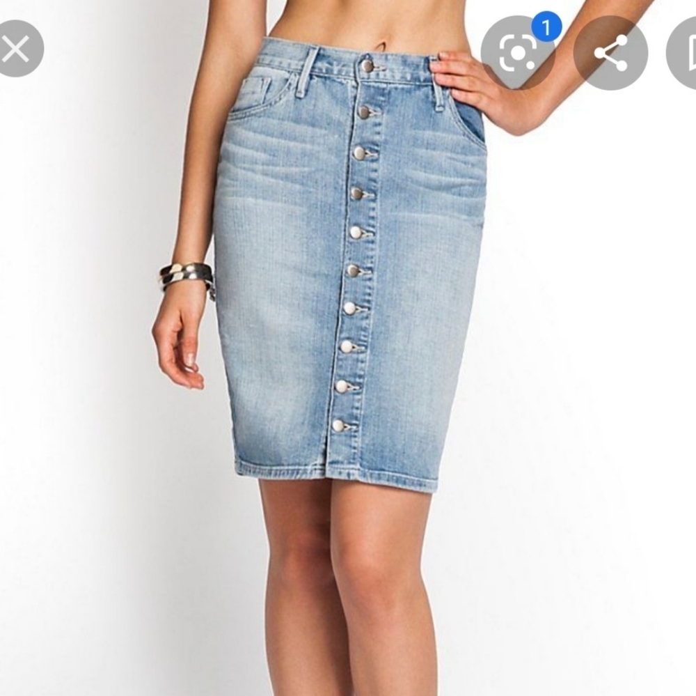 Guess pencil skirt